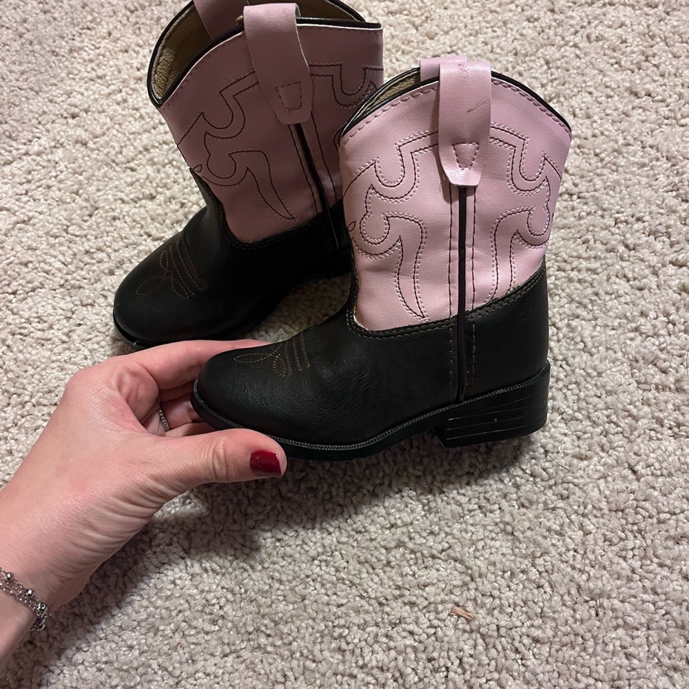 Girls Pink Cowboy Boots - size 6
